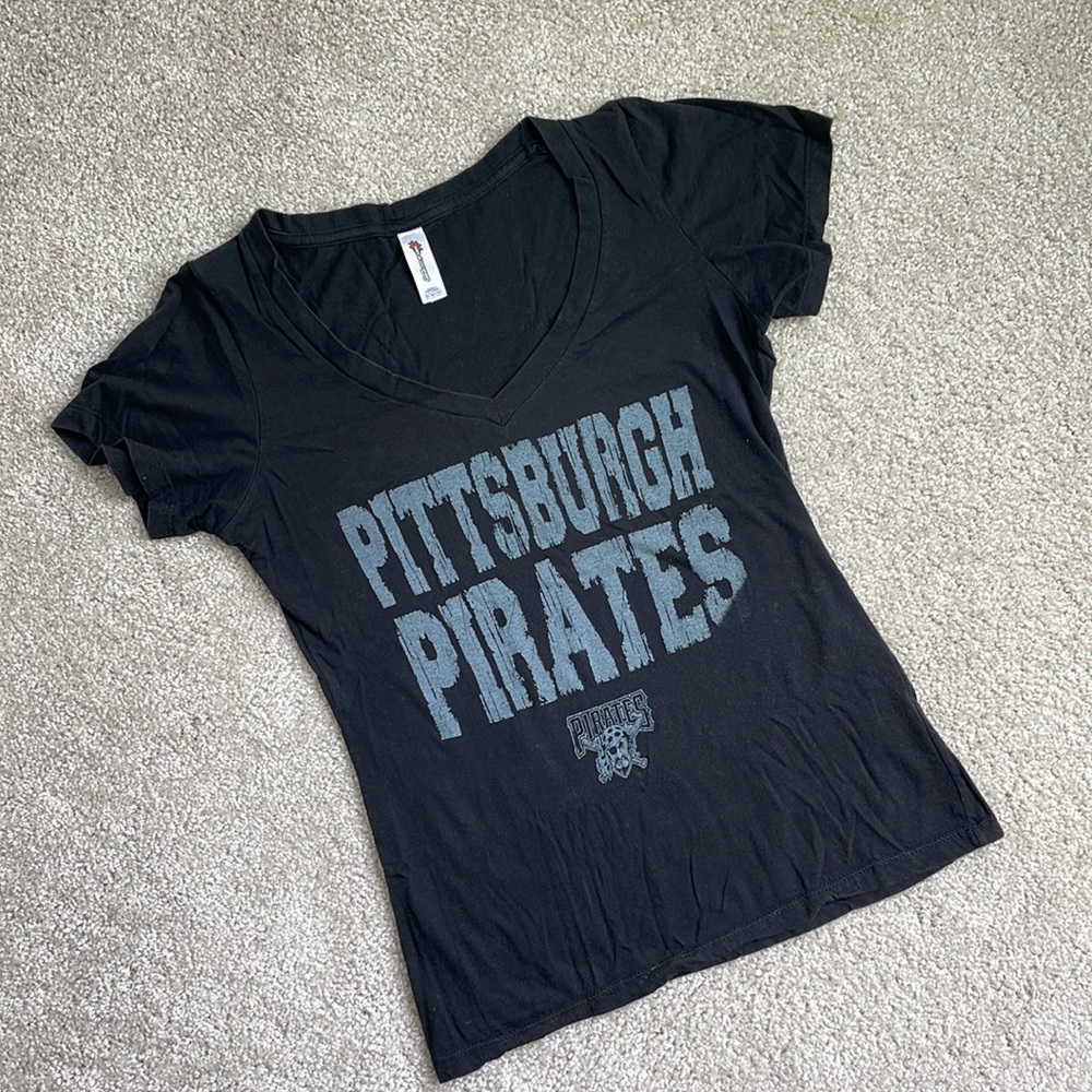 5th & Ocean Black Pittsburgh Pirates V-Neck Tee